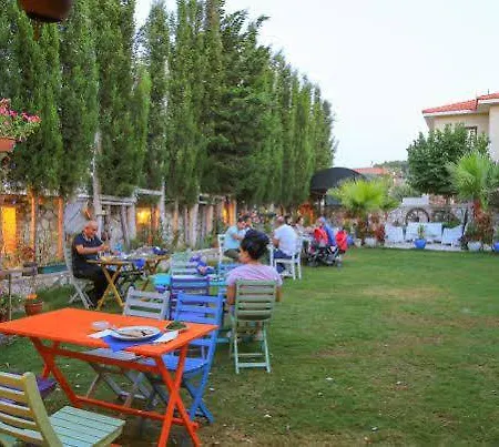 Alasonya Alacati By La Mira 3*